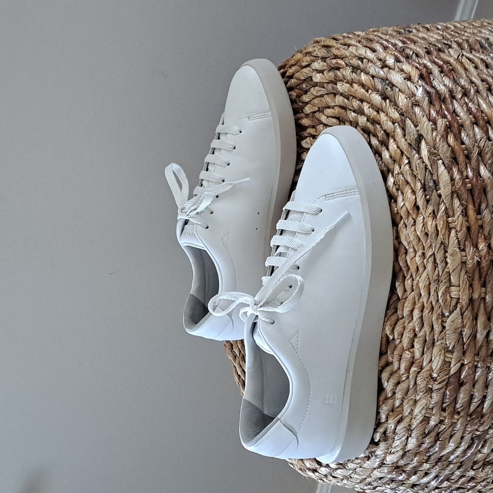 Everlane The ReLeather Tennis Sneakers White Leather‎ Unisex (W-9, M-7)